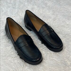 ARRAY Black Leather Penny Loafers Flats WOMENS SIZE 7N